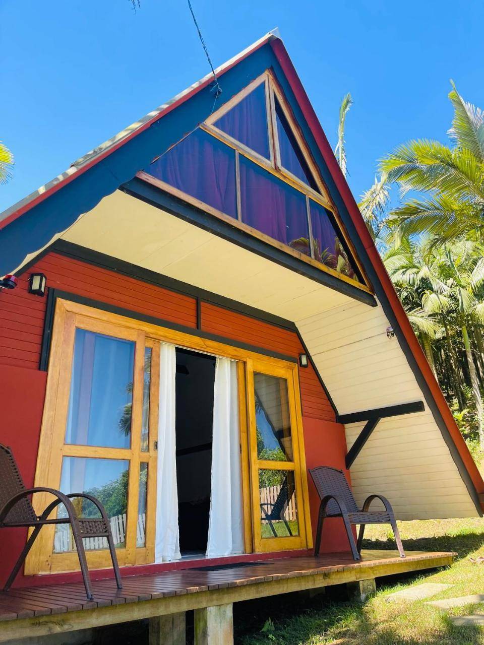 Chalé do amor sítio pousada vô Maneca in Timbo, Brasil