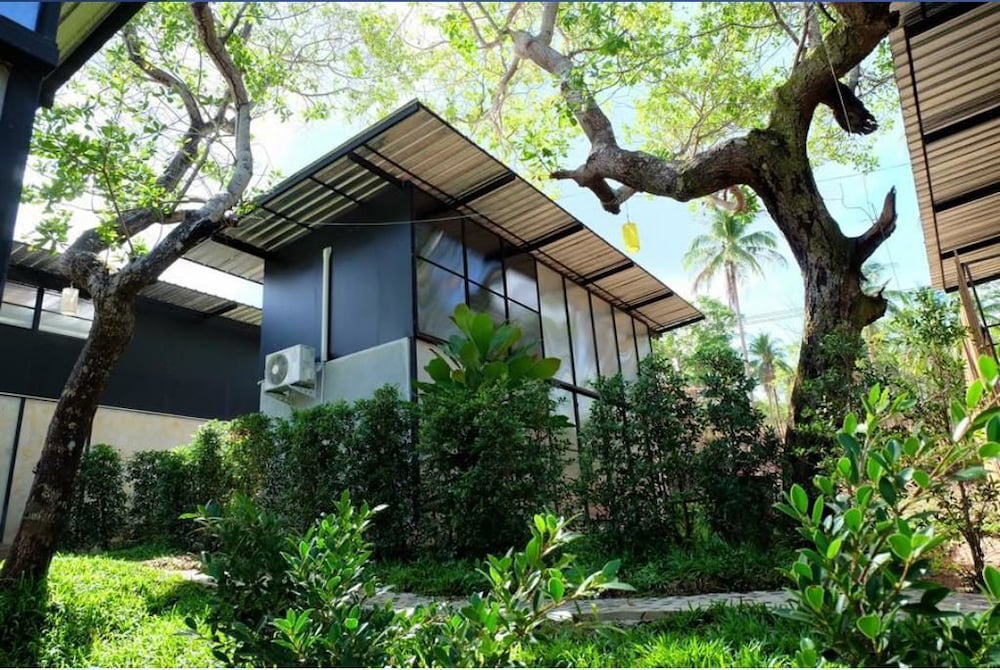 Himmapan Resort in Ranong, Thailand