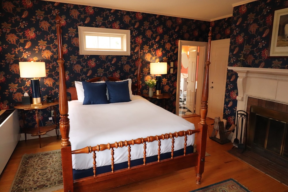 Swift House Inn - photo 54