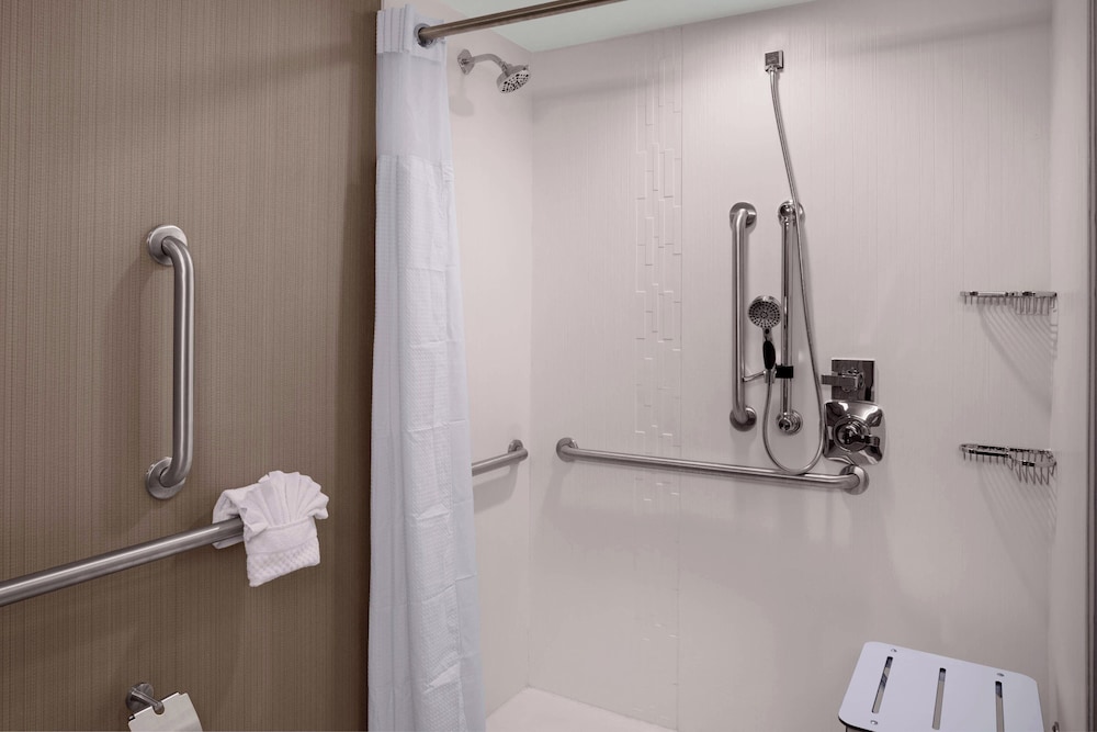 Courtyard by Marriott Dallas Flower Mound - photo 18