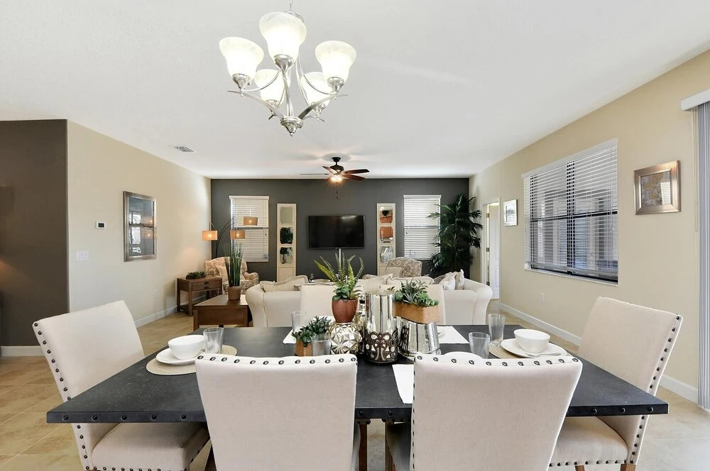 Beautifully decorated 6 beds at Champions Gate - photo 18