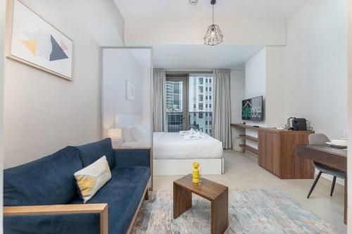 Stylish Studios at Sparkle Tower JBR by Suiteable — 4-Star Luxury Hotel in Dubai, United Arab Emirates