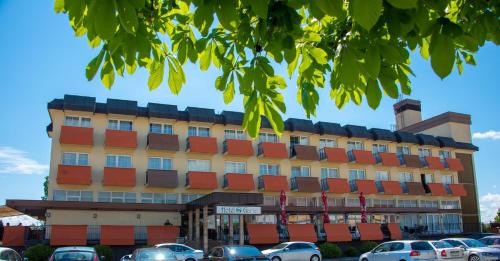 Hotel Garic — Garesnica