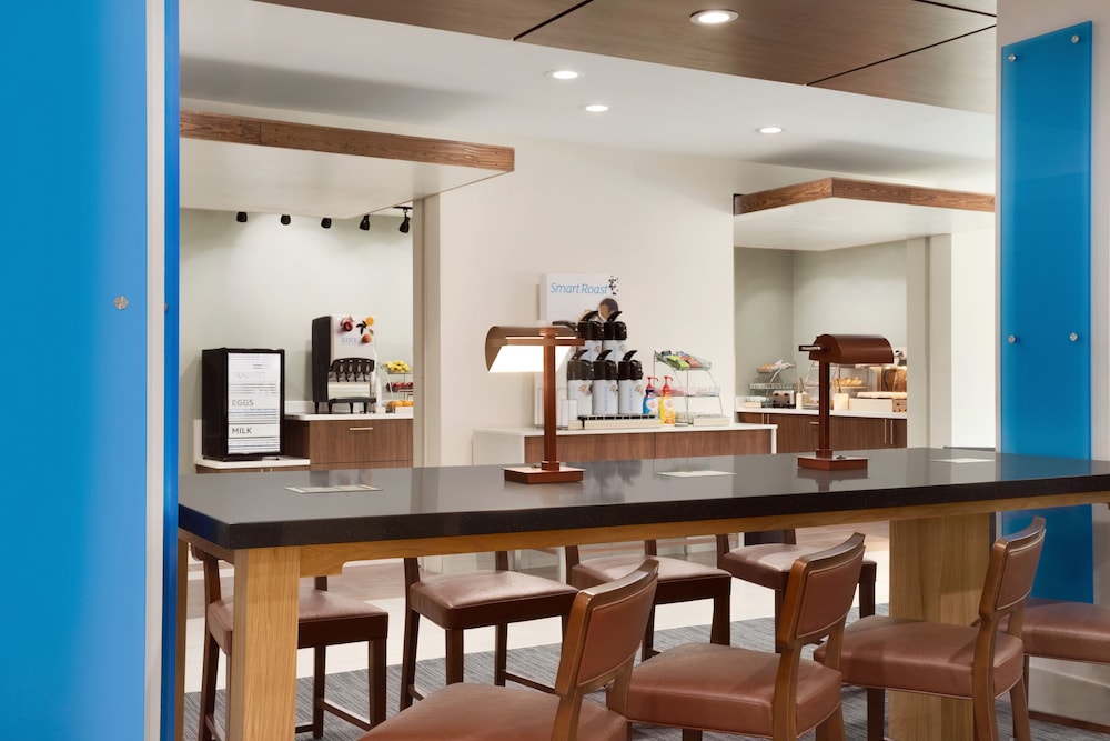 Holiday Inn Express & Suites Dallas NE Allen by IHG - photo 17