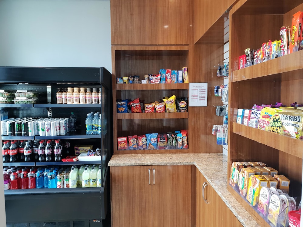 Crowne Plaza Chicago SW Burr Ridge by IHG - photo 36