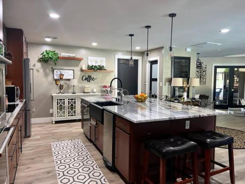 The Veritas Retreat — Phoenix