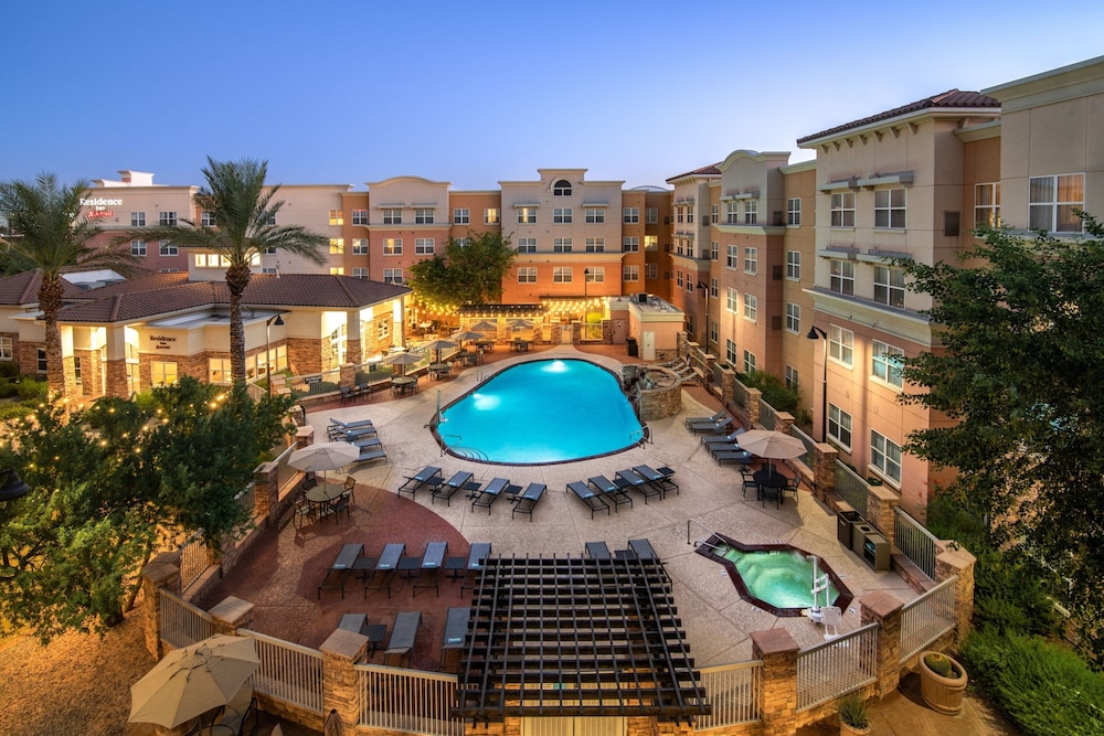 Residence Inn Phoenix Glendale Sports & Entertainment District - photo 34