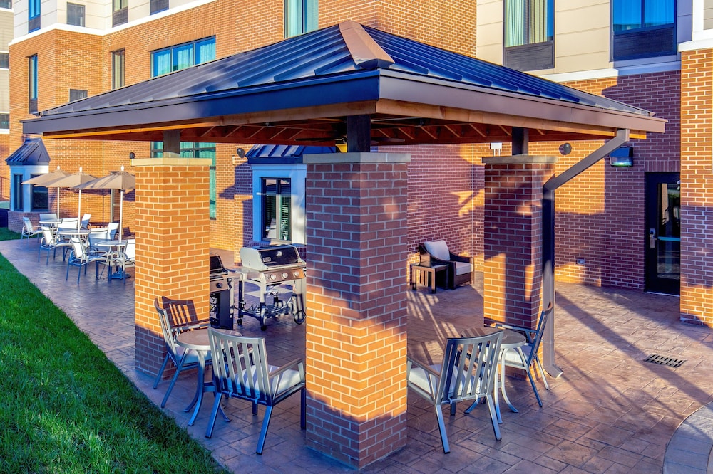 Staybridge Suites Charlottesville Airport by IHG - photo 46