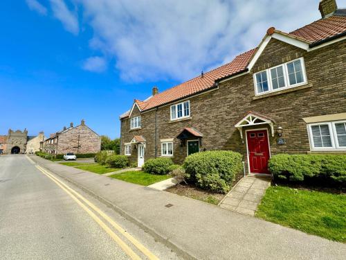 The Tidal Shack Part of the The Bay Filey Holiday Village with pool gym and direct beach access pub restaurant tennis and meadows walks in Scarborough, United Kingdom
