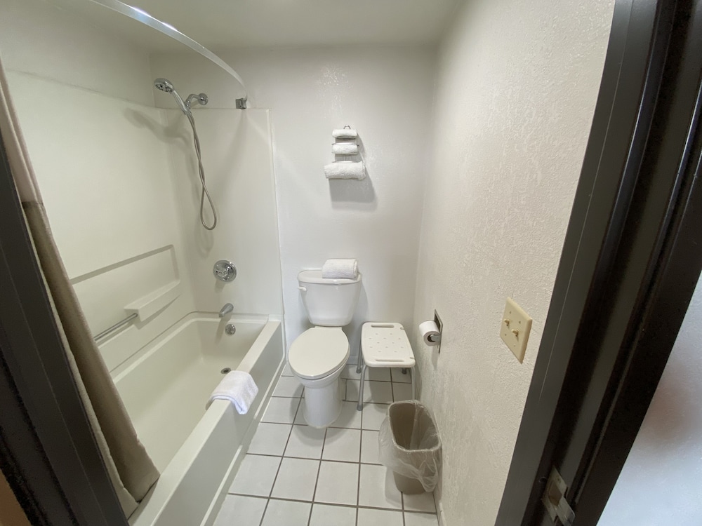 Reliance Inn - photo 25