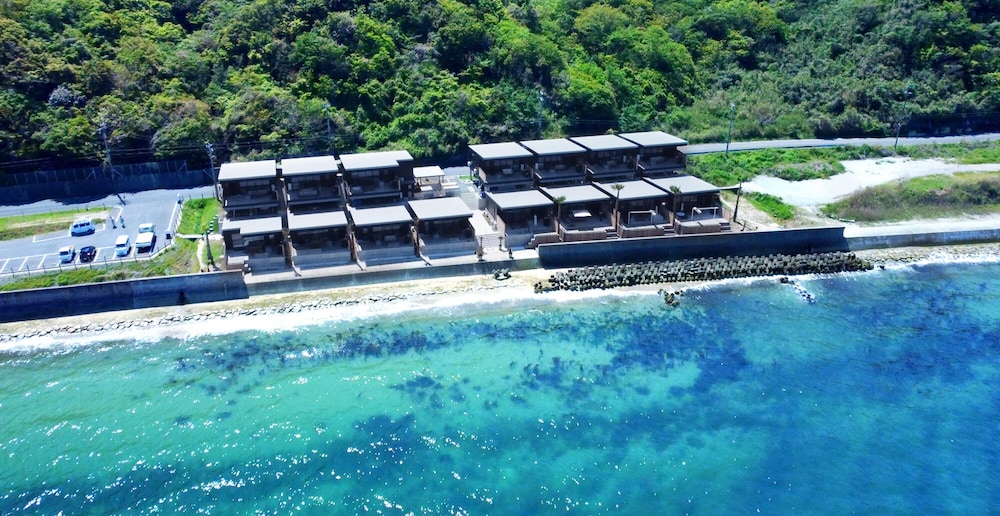 Solavilla Umi Terrace Minamiawaji — 5-Star Luxury Hotel in Minamiawaji, Japan
