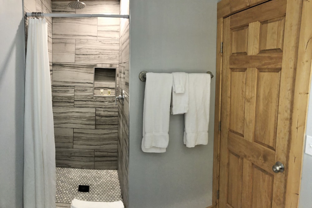 Tahoe Vistana Inn - photo 113
