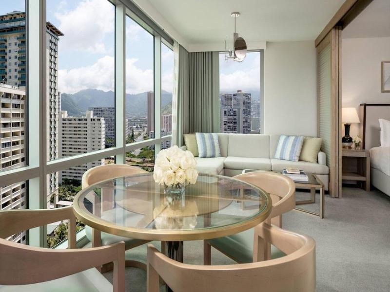 The Ritz Carlton Residences Waikiki Beach - photo 18