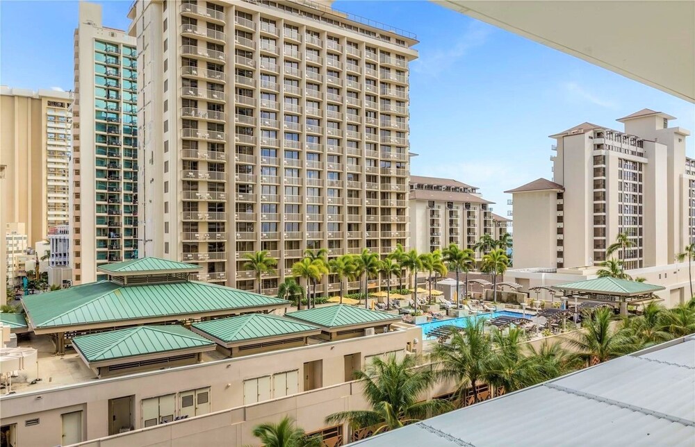 Gaia Hawaii at Trump Waikiki Hotel - photo 144