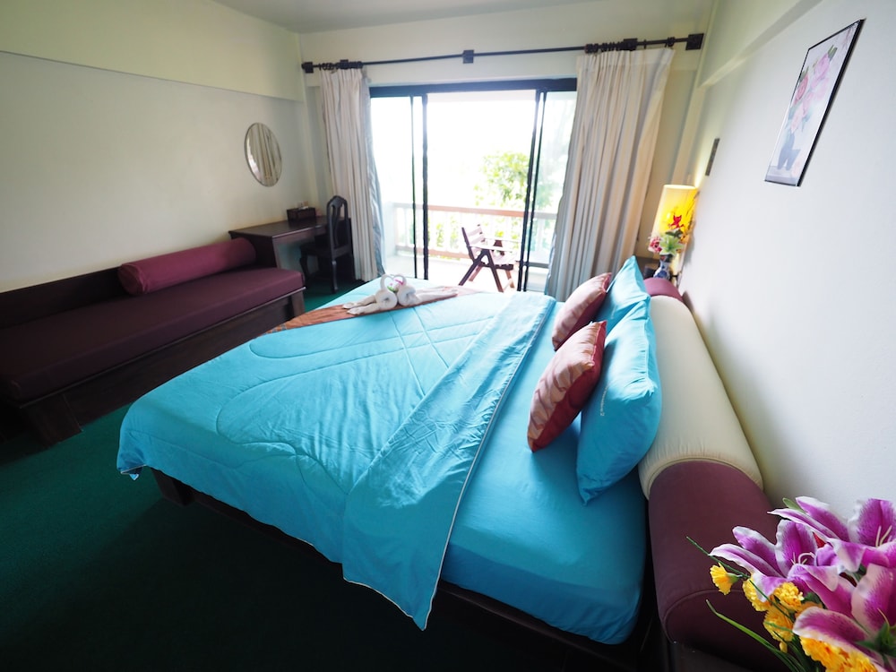 Lanta Darawadee Resort in Ko Lanta, Thailand