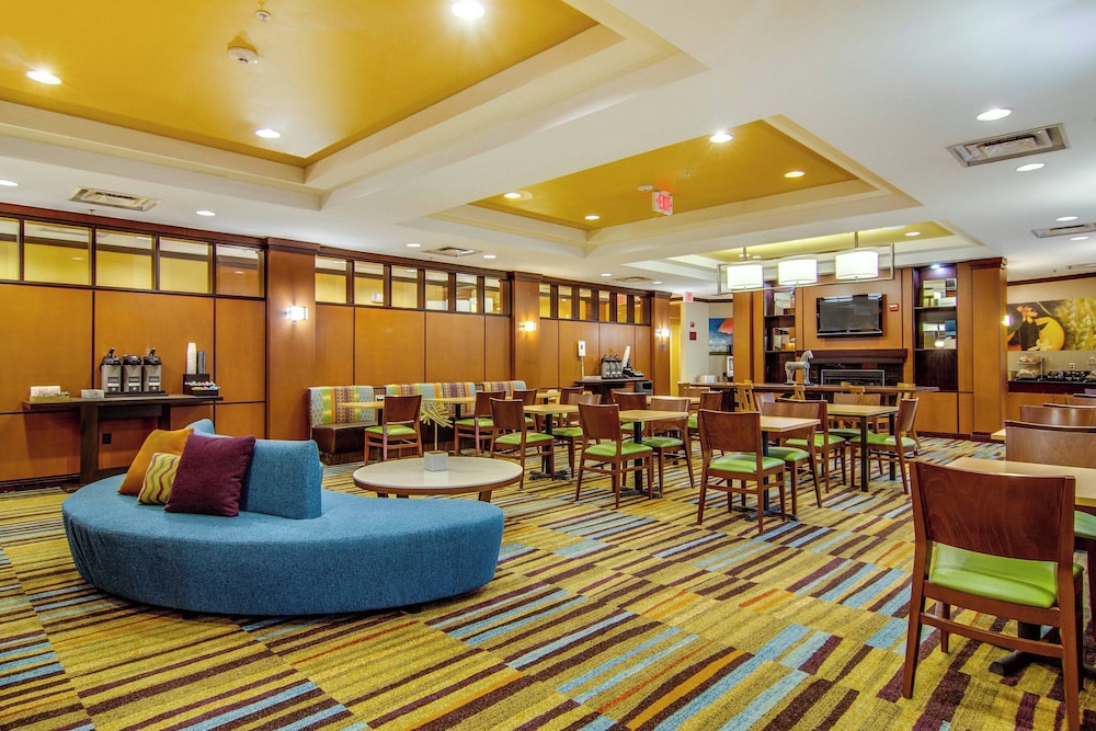 Fairfield Inn & Suites Palm Coast I 95 - photo 22