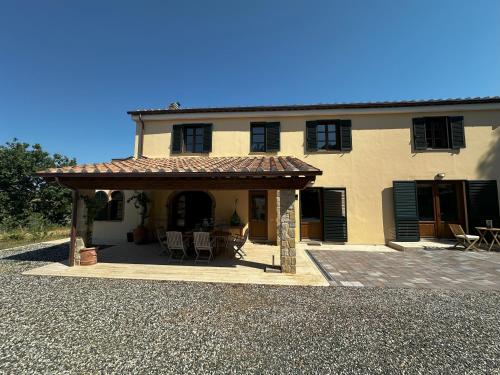 Villa La Cava — 4-Star Luxury Hotel in Riparbella, Italy
