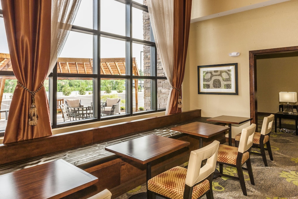 Staybridge Suites Knoxville West by IHG - photo 33