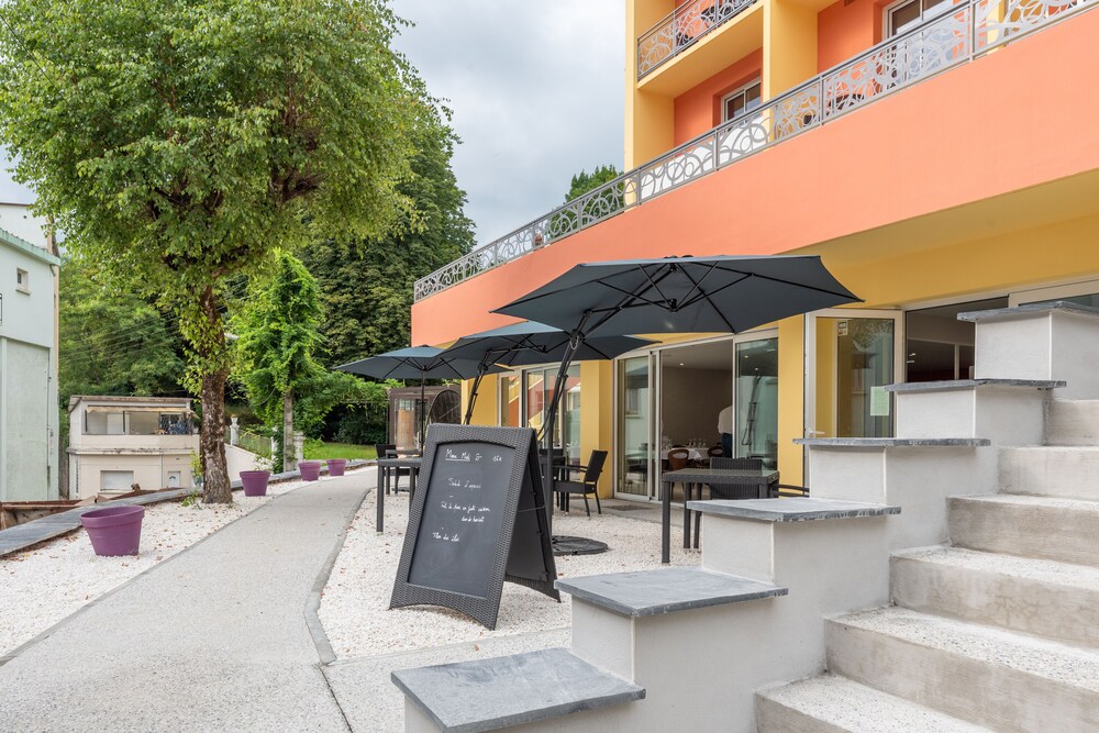 Hôtel Saint Paul in Capvern, France