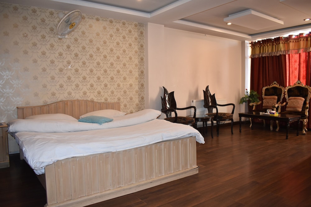 Hotel Faran Murree - carbon neutral hotel in Murree