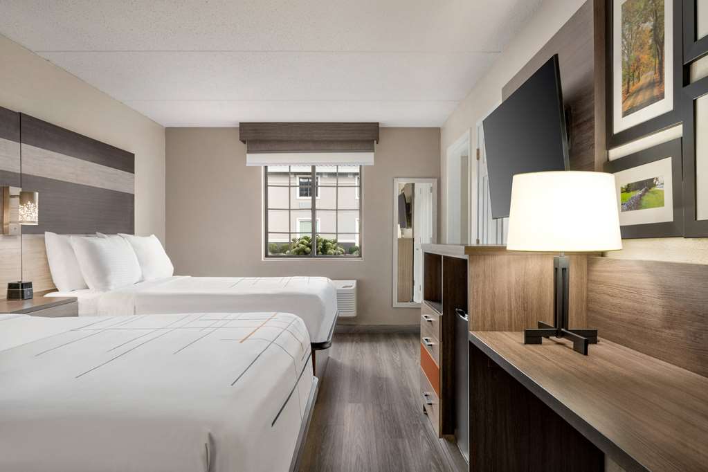 La Quinta Inn Lexington Horse Park - photo 44