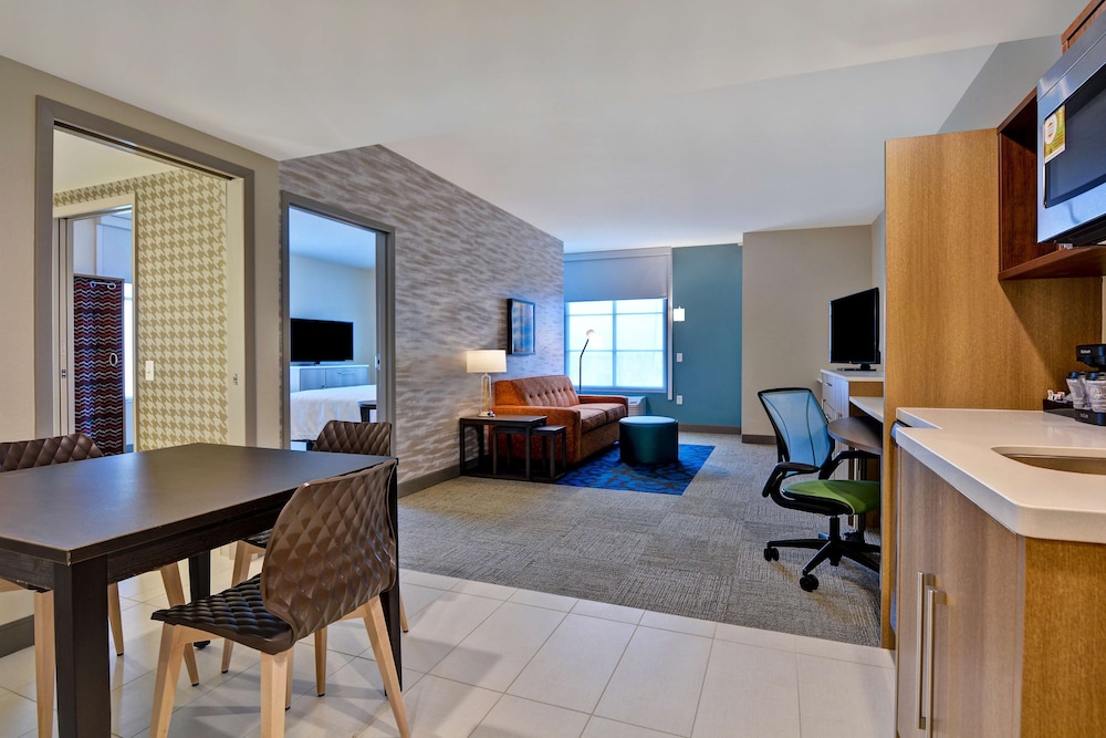 Home2 Suites by Hilton Orlando at Flamingo Crossings - photo 15