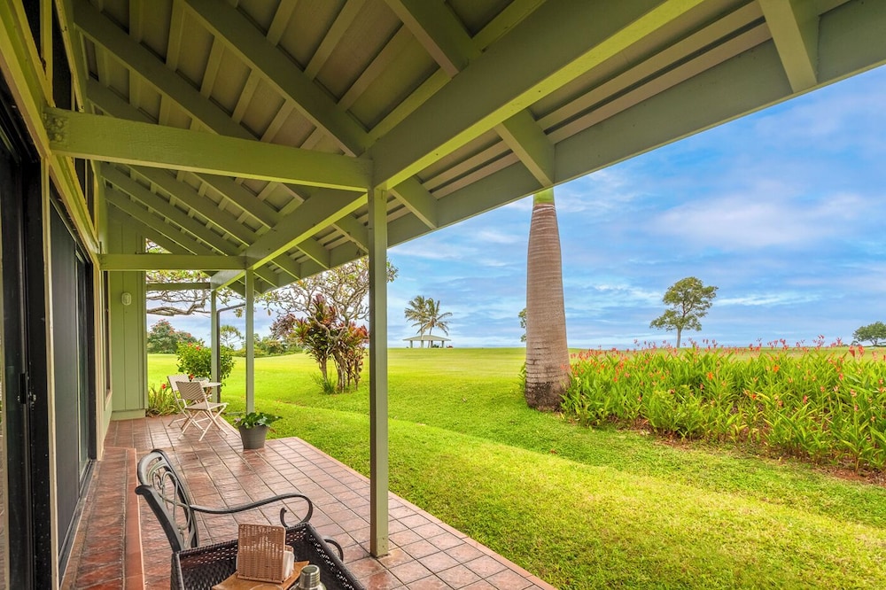 Kamahana 16 up — 4-Star Luxury Hotel in Princeville, United States