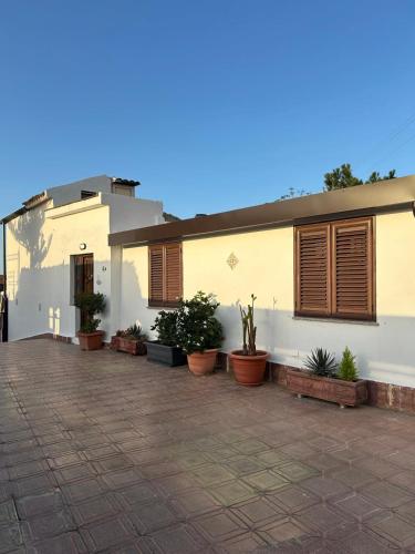 Relax Home — 4-Star Luxury Hotel in Ficarazzi, Italy