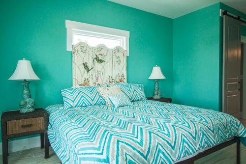 Conch Out by Oak Island Accommodations - photo 20