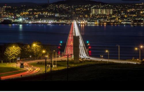 Easy Sleep — Dundee