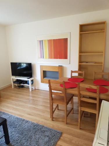 Livingston Contract & Business Apartment — 4-Star Luxury Hotel in Livingston, United Kingdom