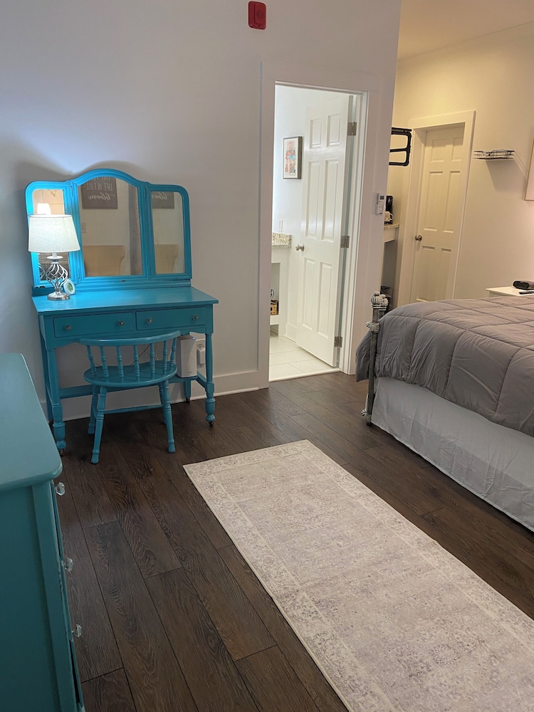 Little Inn on Main - photo 28