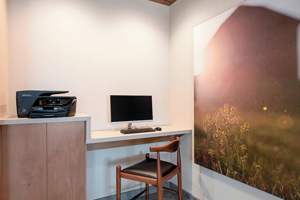 Fairfield Inn & Suites by Marriott Duluth Waterfront - photo 43