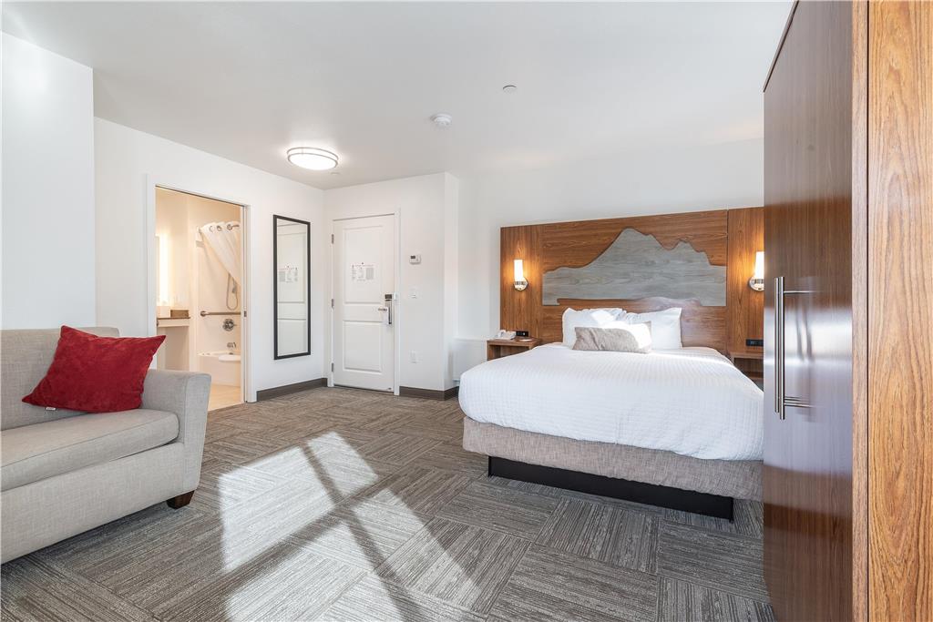 Marshall Suites Bainbridge Island SureStay Collection by BW - photo 7