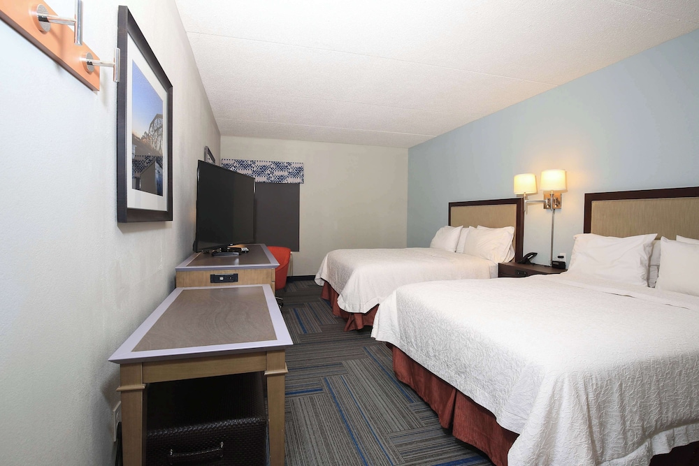 Hampton Inn Bordentown - photo 7