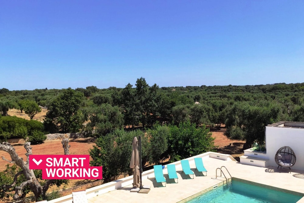 Villa Gabriella con Piscina by Wonderful Italy — 4-Star Luxury Hotel in Ostuni, Italy