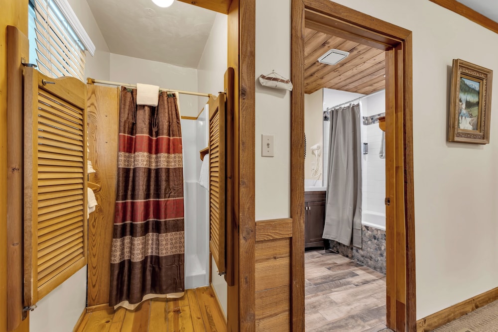 Idyllwild Inn - photo 220