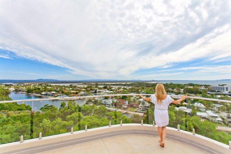 Noosa Crest Resort — 4-Star Luxury Hotel in Noosa Heads, Australia