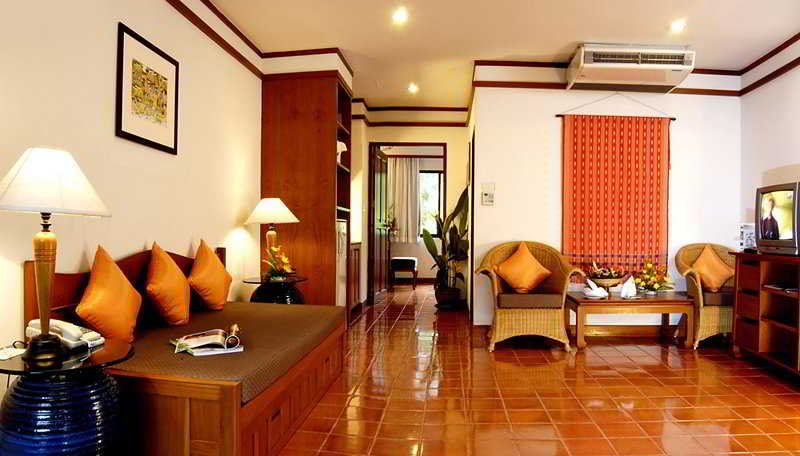 Kamala Bay Garden Resort — 4-Star Luxury Hotel in Phuket, Thailand