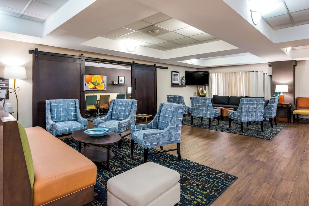 Hampton Inn Winter Haven - photo 5