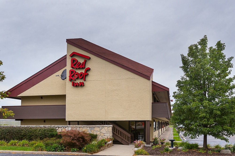Red Roof Inn Lansing West MSU - featured photo