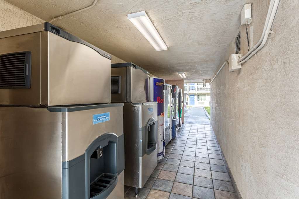 Motel 6 El Paso TX East - photo 26