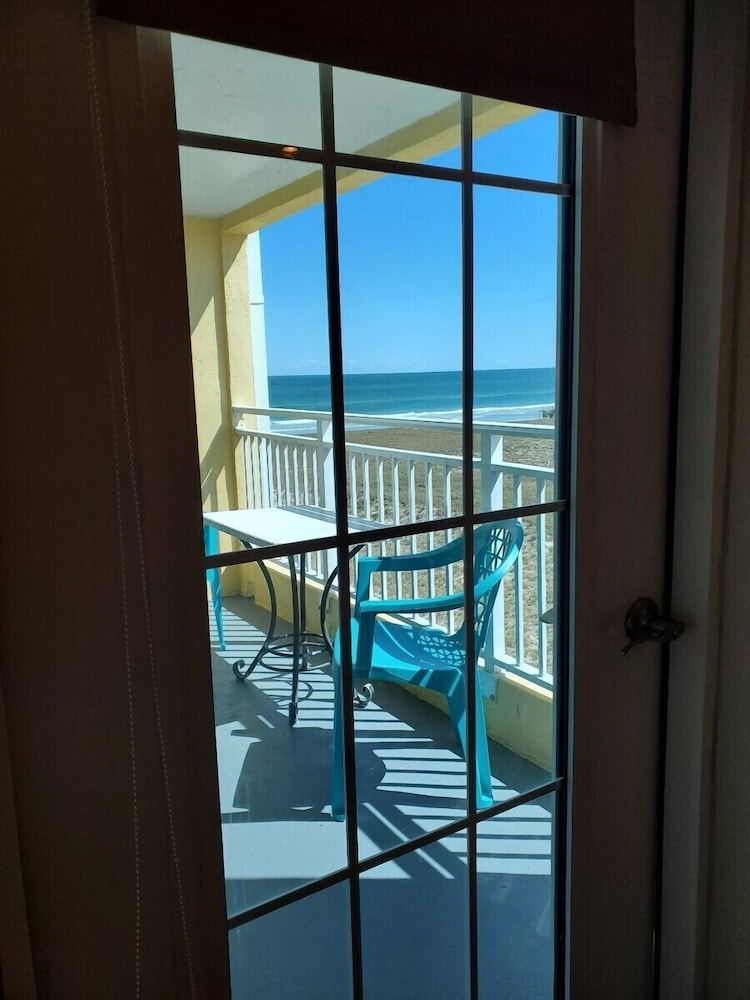 Sea Shells Beach Club - photo 44