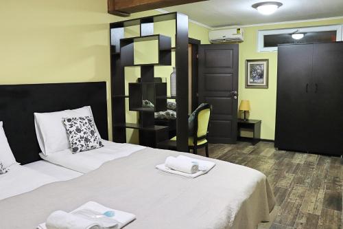 Penthouse Apartment 401