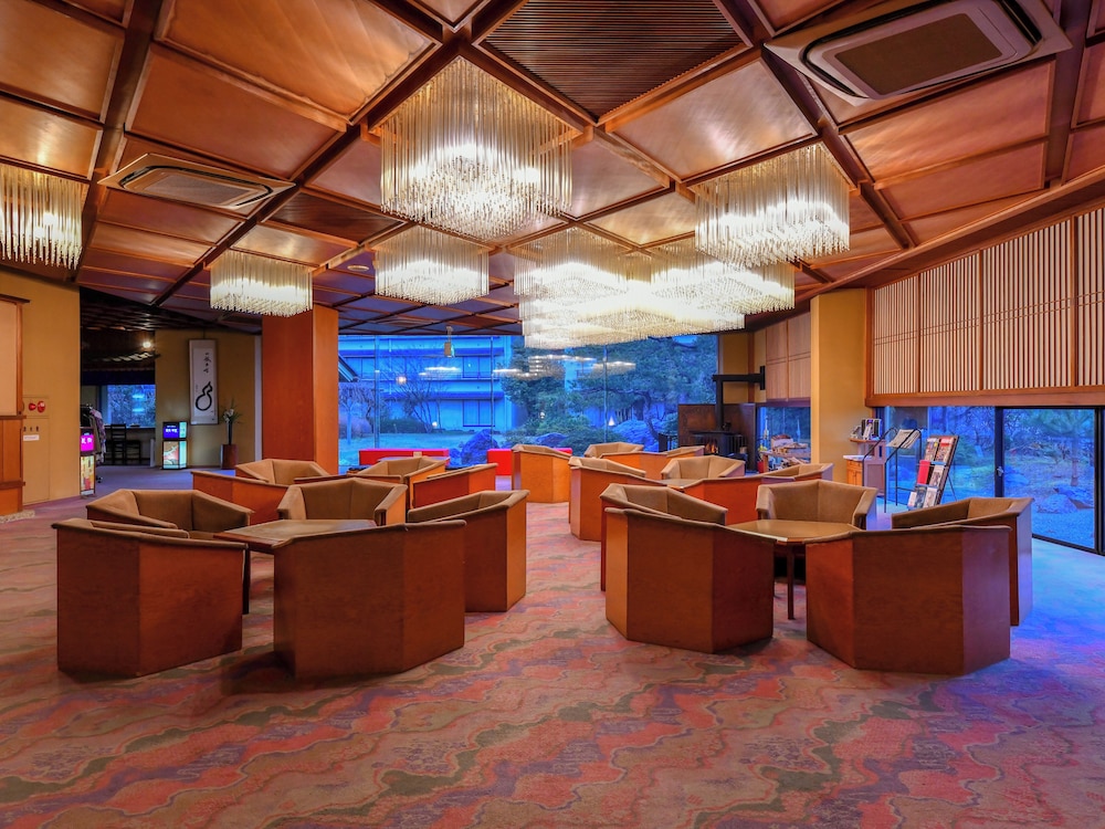 Minoya Taiheikaku - carbon neutral hotel in Awara