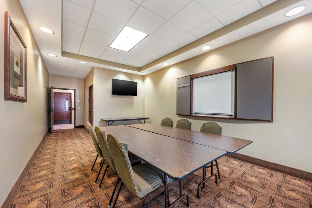 Best Western Plus Grand Island Inn & Suites - photo 8
