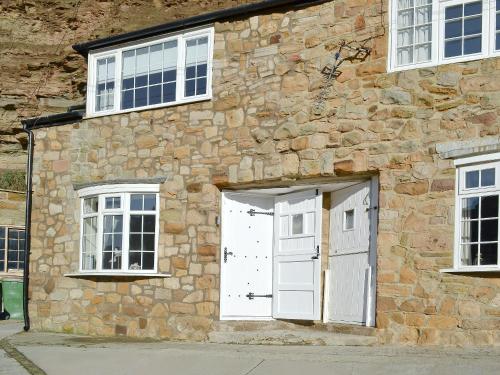 Rockpool Cottage — 4-Star Luxury Hotel in Saltburn-By-The-Sea, United Kingdom