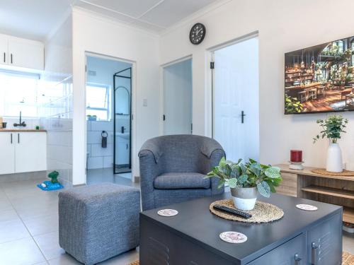 Cozy Cottages — 4-Star Luxury Hotel in East London, South Africa