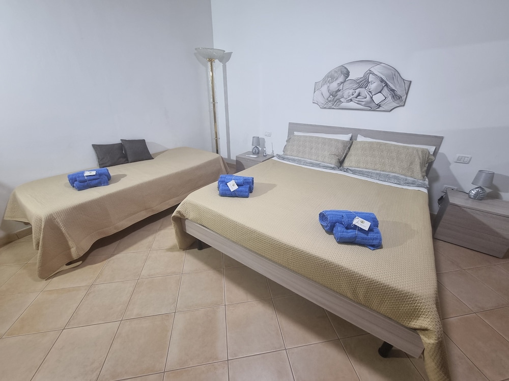 Villa Serroni — 4-Star Luxury Hotel in Mazara Del Vallo, Italy