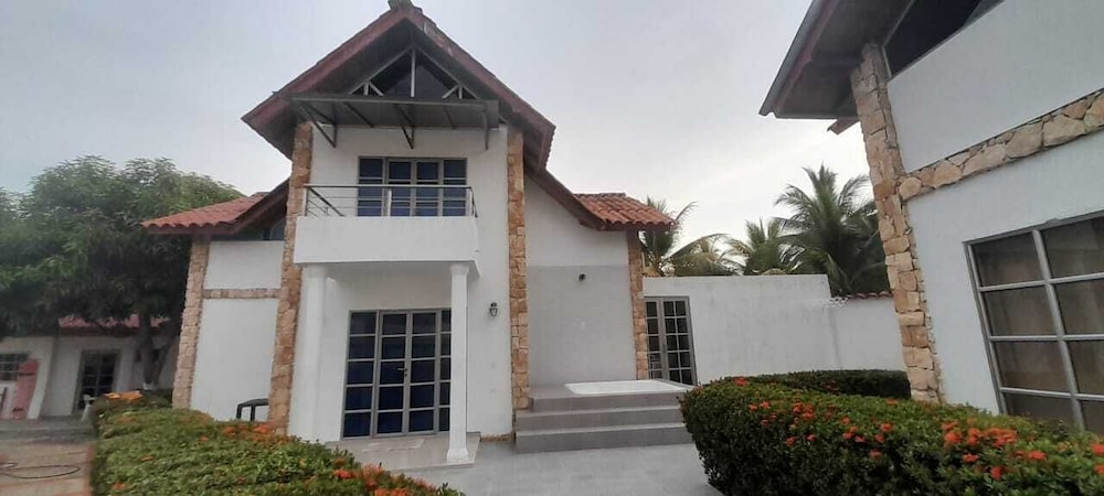 Cabaña de Enseño en Coveñas in Covenas, Colombia